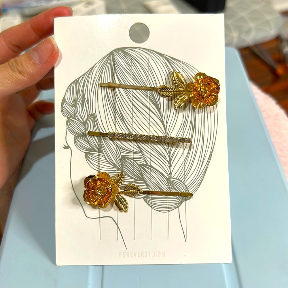 Hair accessories